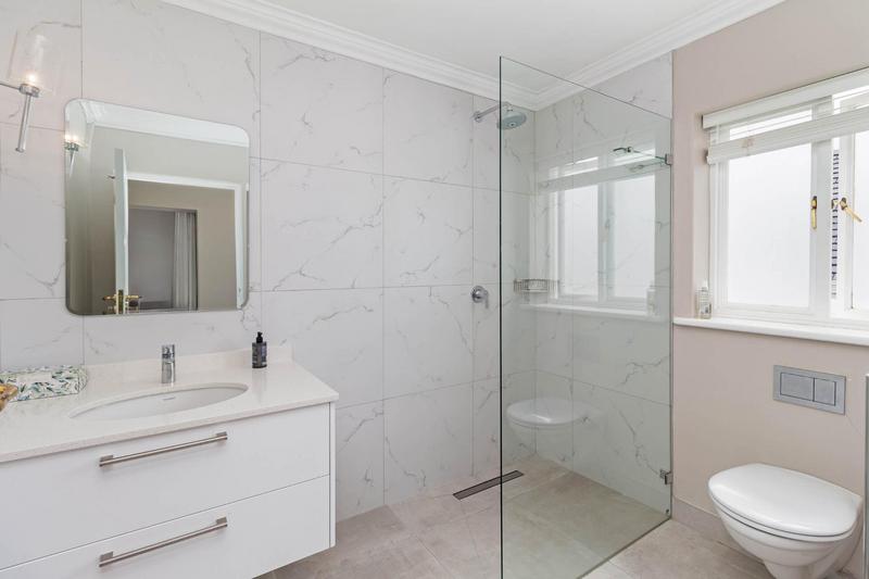 To Let 4 Bedroom Property for Rent in Steenberg Estate Western Cape